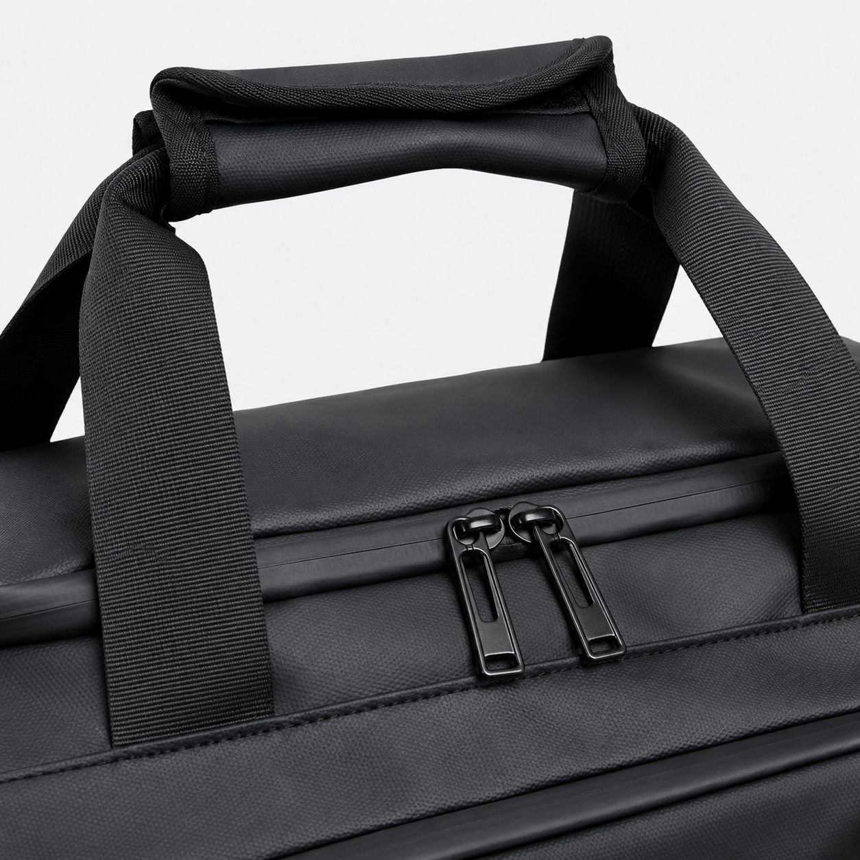 Gym Duffel Bag with Shoe & Wet Storage