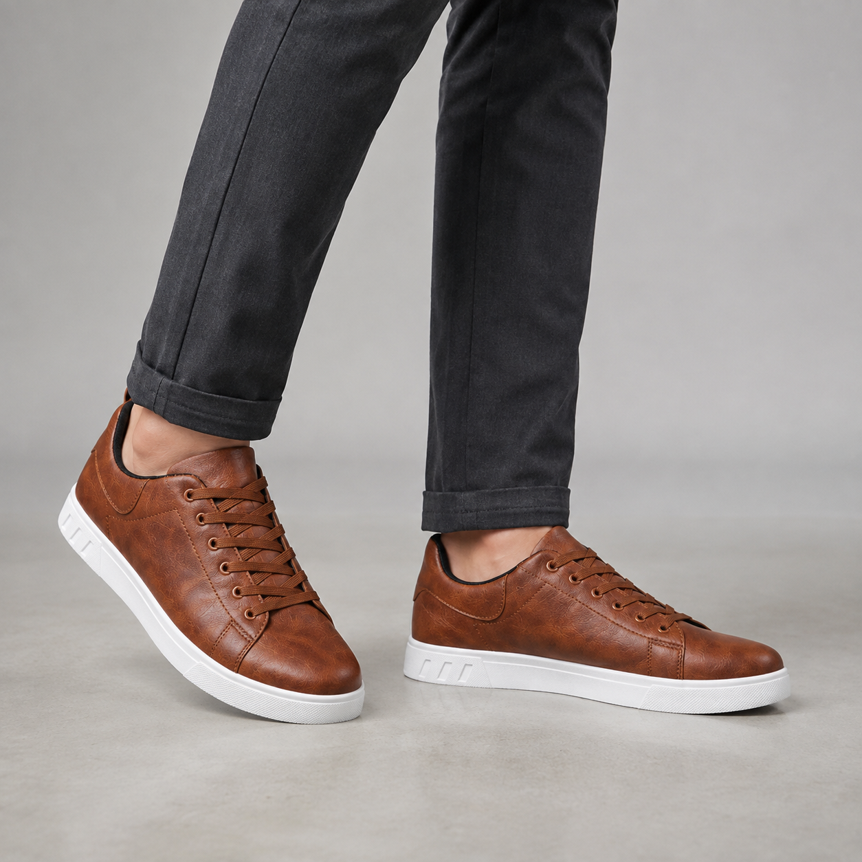 Men’s Lace-Up Casual Sneakers