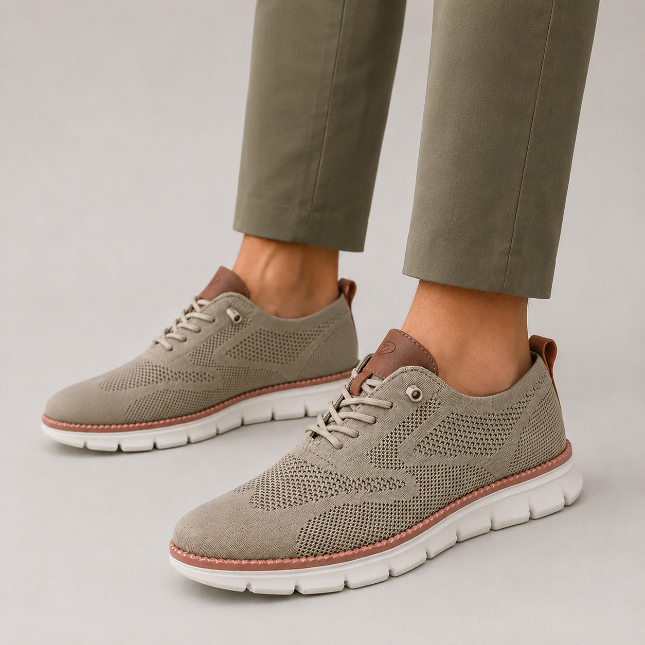Men’s Lightweight Walking Sneakers